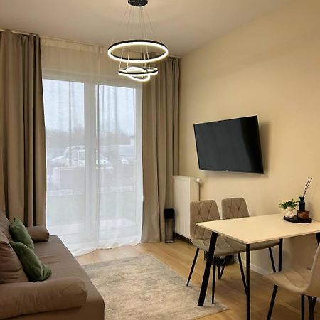 Warsaw Airport Apartment Екстериор снимка